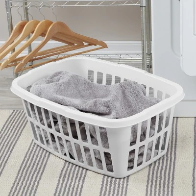 1.5bu Laundry Basket White - Brightroom™: Large Portable Clothes Hamper With Built-In Handles, 52.8L Capacity 3 1.5bu Laundry Basket White - Brightroom™: Large Portable Clothes Hamper With Built-In Handles, 52.8L Capacity - Image 3